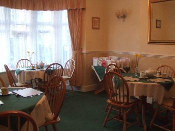 Kingsway Lodge Guest House Торки Экстерьер фото